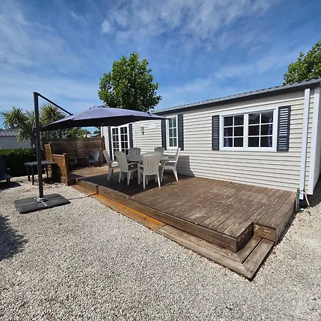 Mobil-home Confort, Sécurisé Et Calme à Saint-hilaire-de-riez, Piscine, à 200m Campeggio *