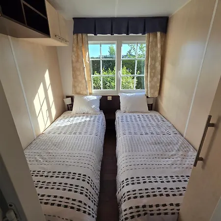 Mobil-home Confort, Securise Et Calme A Saint-hilaire-de-riez, Piscine, A 200m Saint-Hilaire-de-Riez